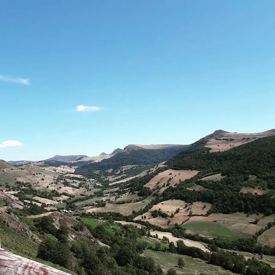 Maison au Cœur de l Auvergne Lanobre Hébergement de vacances
