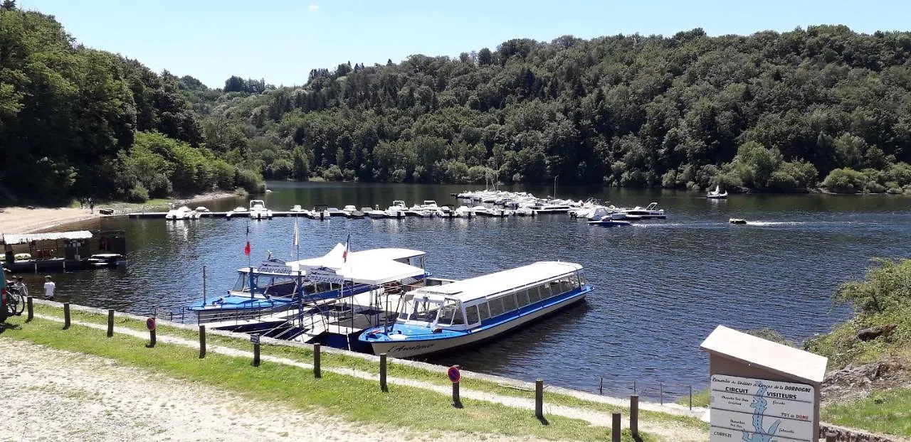 Hébergement de vacances Maison au Cœur de l Auvergne Lanobre