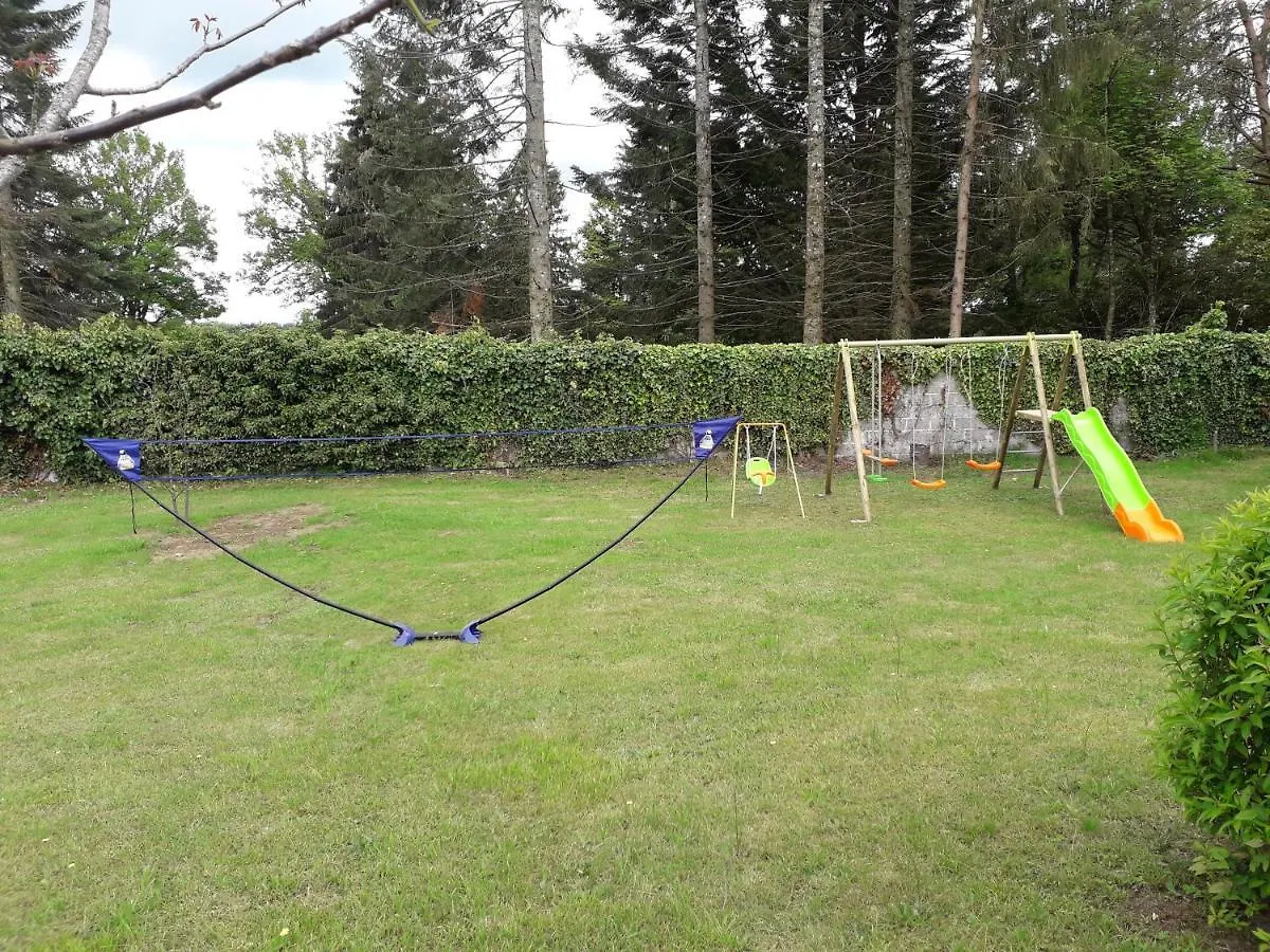 Hébergement de vacances Maison au Cœur de l Auvergne Lanobre